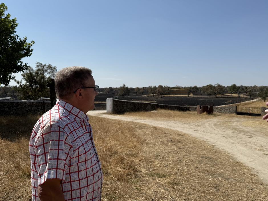 El "milagro" de unas pacas de paja que se salvaron de un fuego en Salamanca