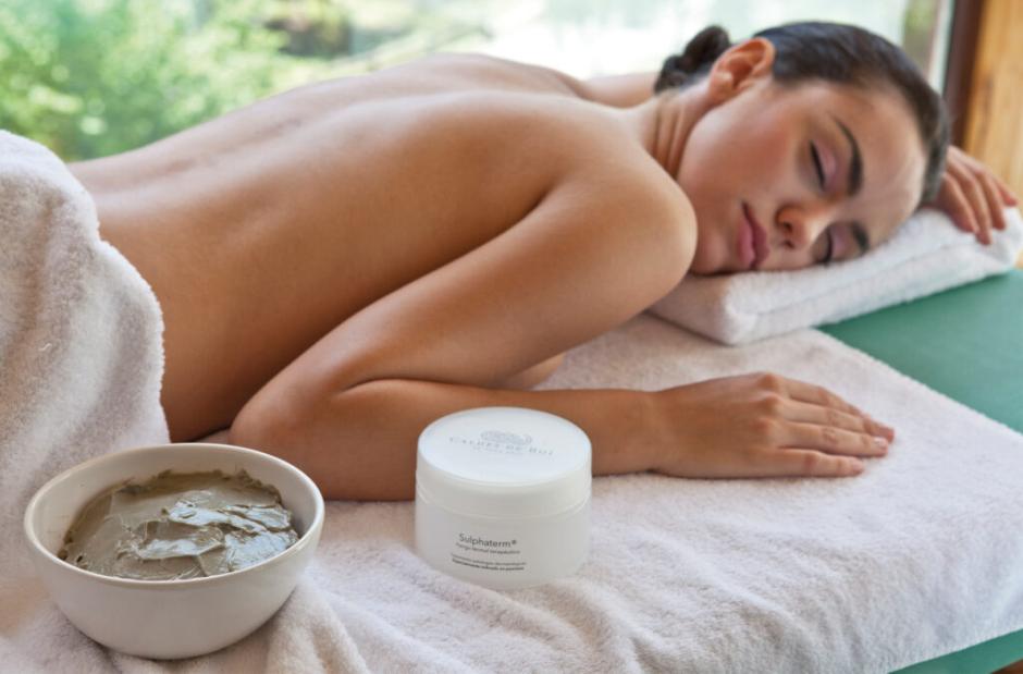 Masaje en el balneario de Caldes de Boí.