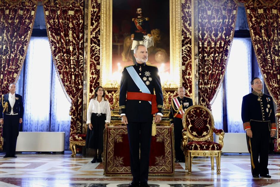Don Felipe, este viernes en el Palacio Real con el ministro de Exteriores