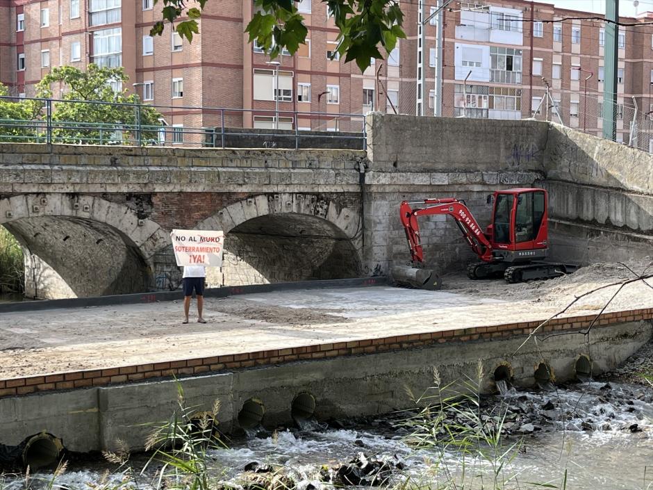La Plataforma por el Soterramiento en Valladolid denuncia atentado medioambiental en una tercera vía en sentido norte