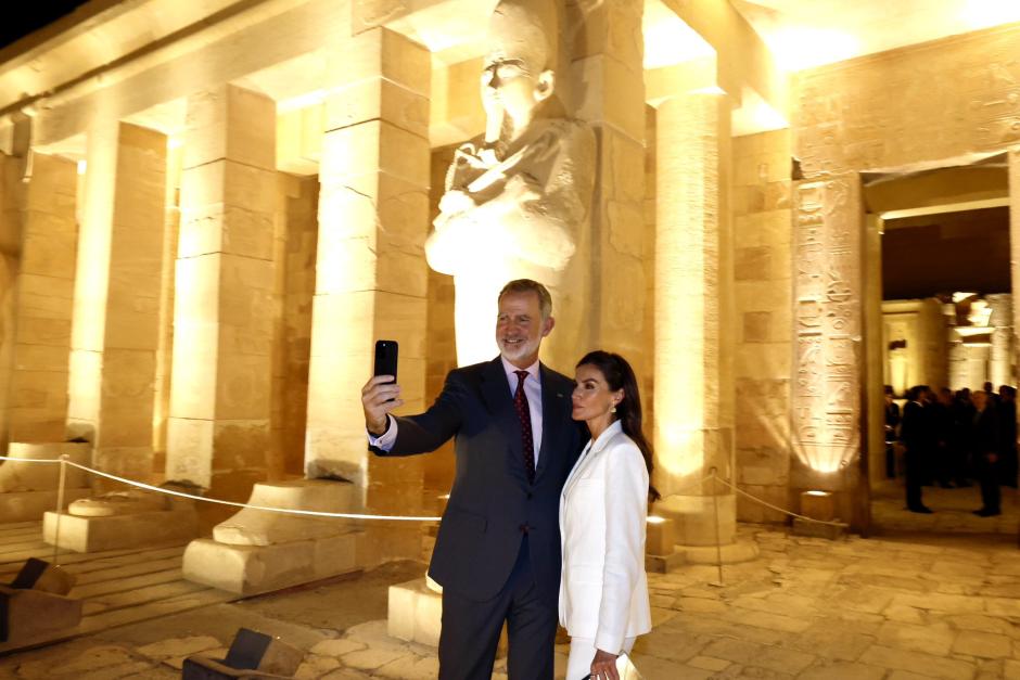 Selfie de los Reyes en el emplazamiento arqueológico de Luxor