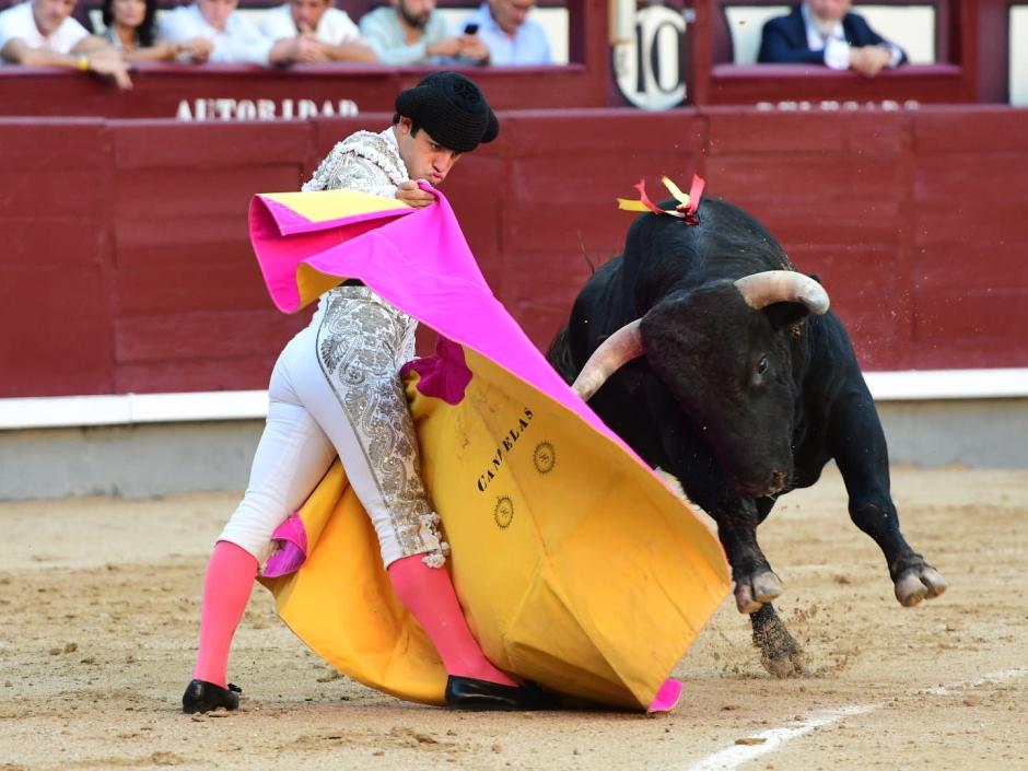 Ignacio Candelas, con el tercer novillo del festejo