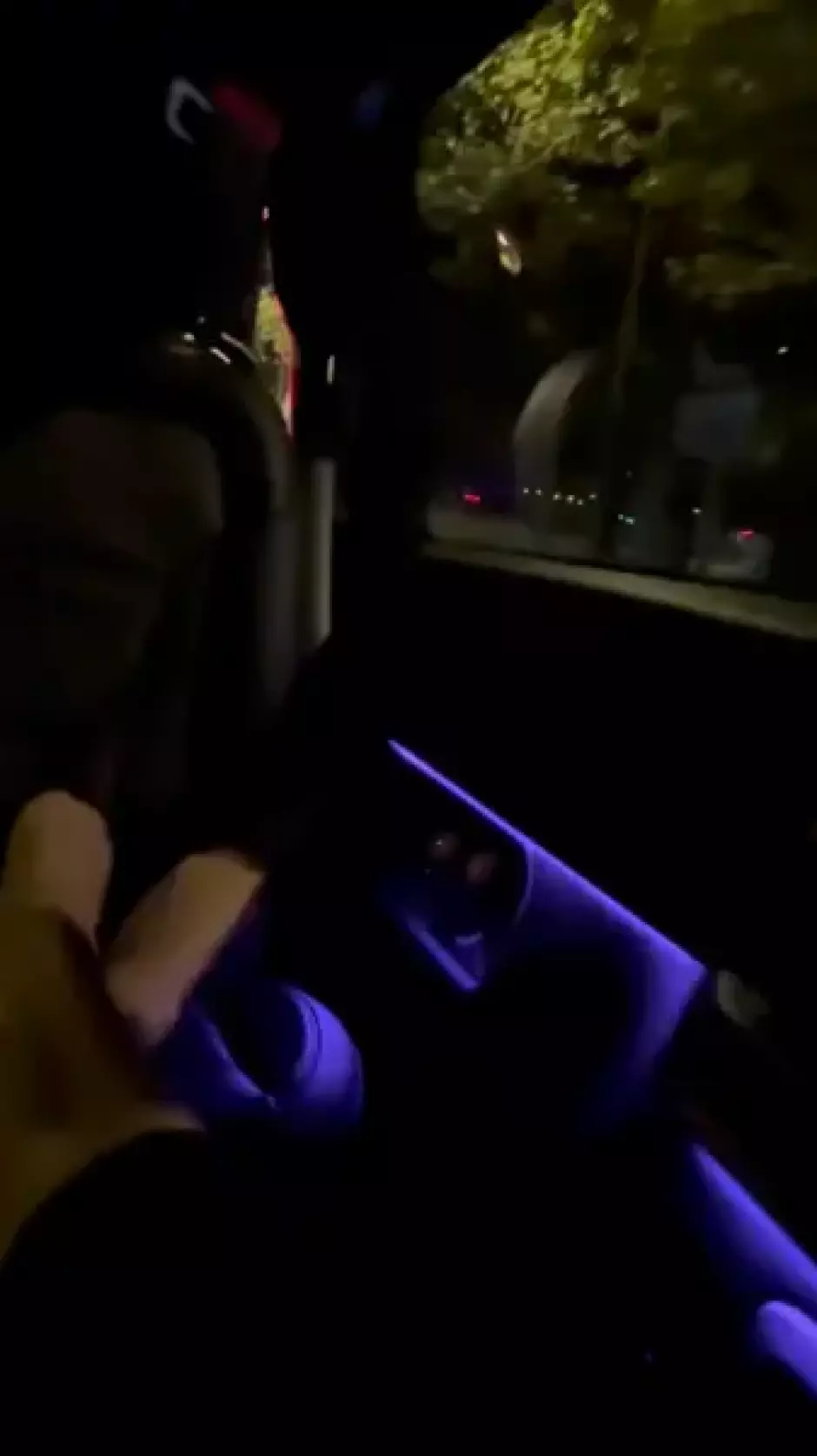 Meghan Markle viajó en limusina y pasó por el puente donde falleció Lady Di