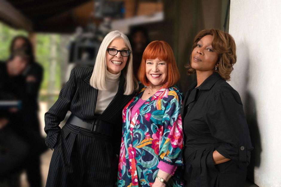 De izquierda a derecha: Diane Keaton, Kathy Bates y Alfre Woodard