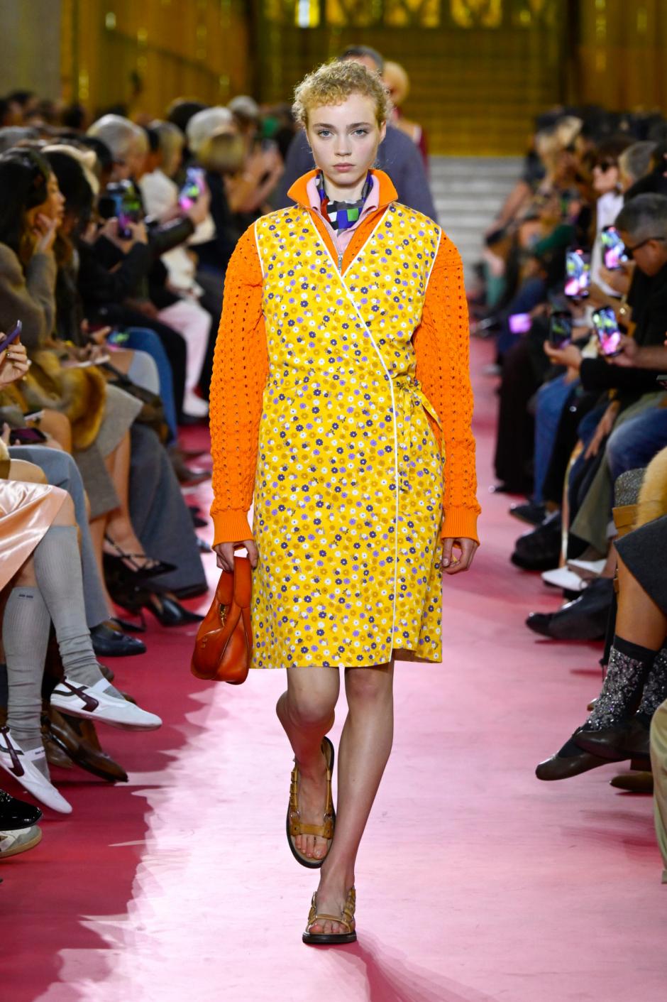 Miu Miu show, Runway, Spring Summer 2026, Paris Fashion Week, France - 06 Oct 2025 *** Local Caption *** .