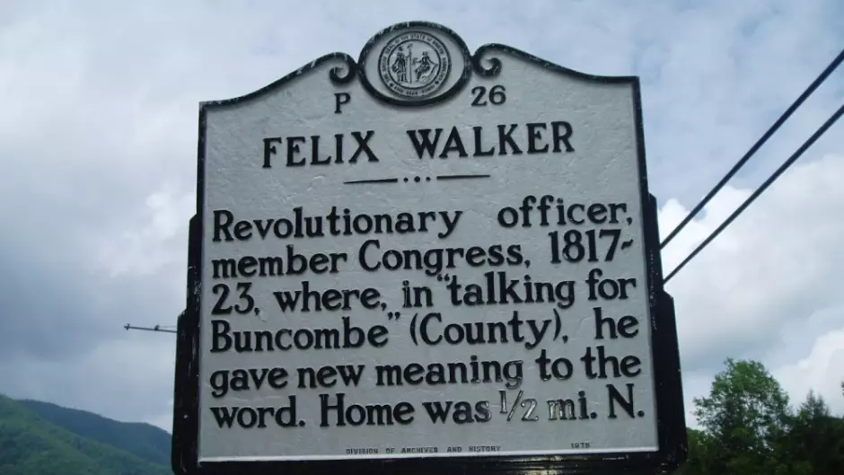 Letrero dedicado a Felix Walker