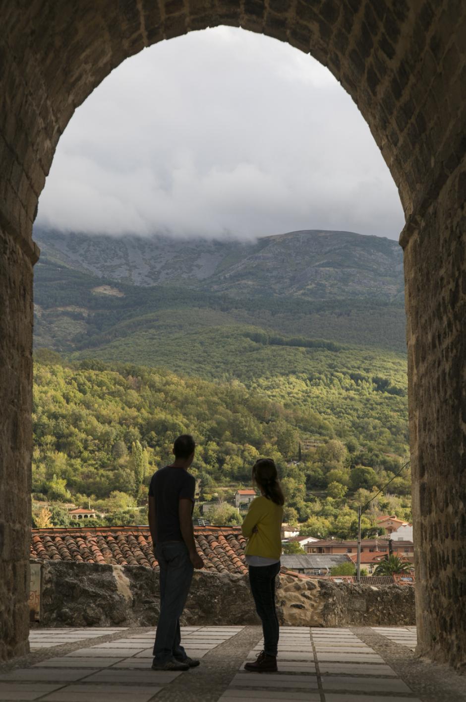 Vista del Valle del Ambroz desde la iglesia de Santa María de Aguas Vivas en Hervás