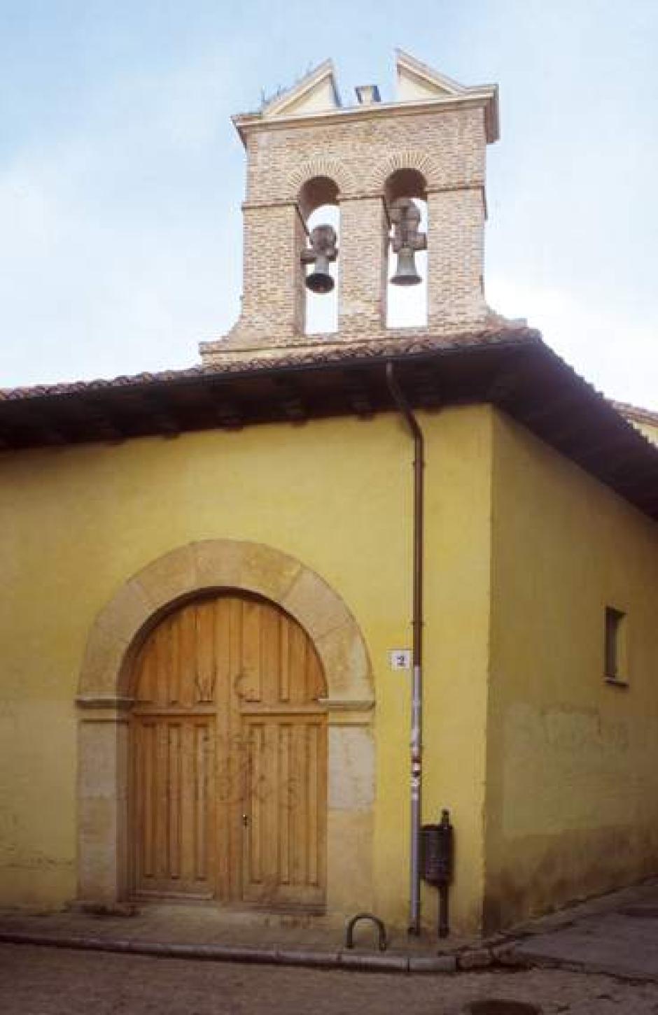 Exterior de la Iglesia de San Salvador de Palat del Rey