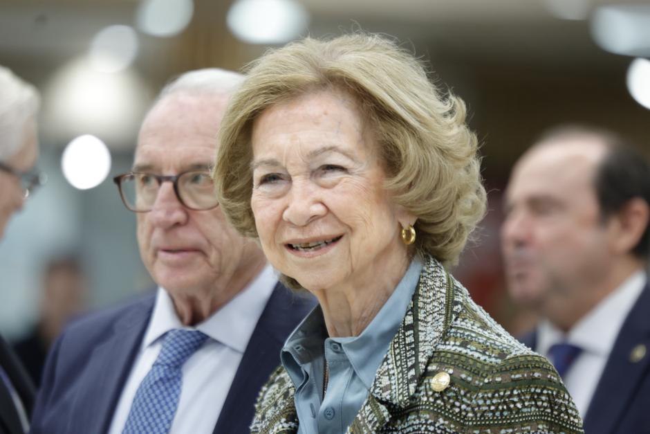 La Reina, en un momento de la visita a Carrefour