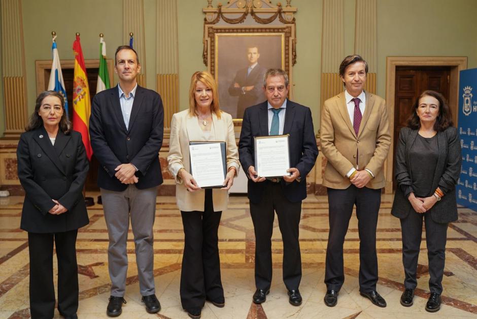 Presentación de la oficina 'antiokupas' en Huelva