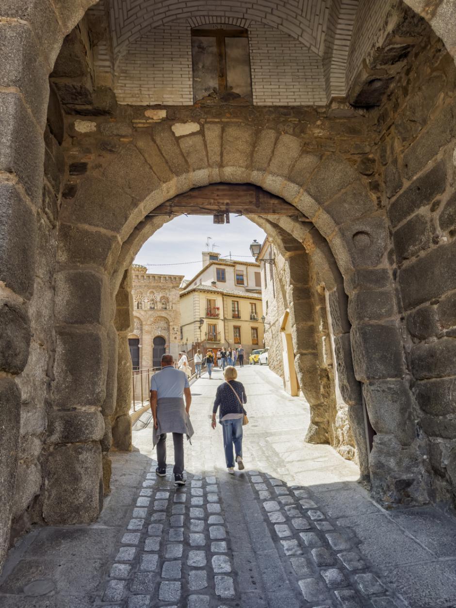 Calle del casco antiguo de Toledo.