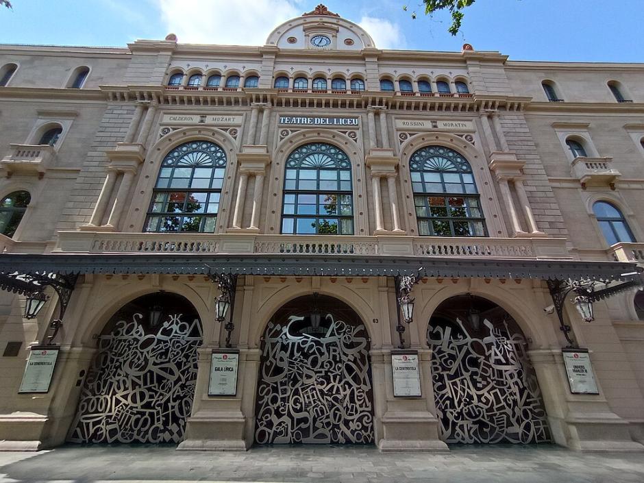 Fachada del Gran Teatro del Liceo, en la actualidad
