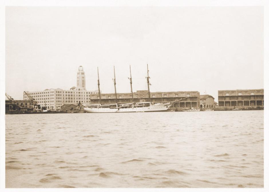 I Crucero de Instrucción del buque escuela Juan Sebastián de Elcano en Montevideo (1928)