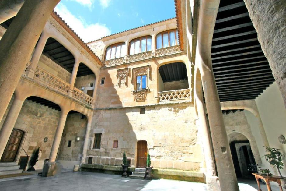 Patio de la fortaleza.