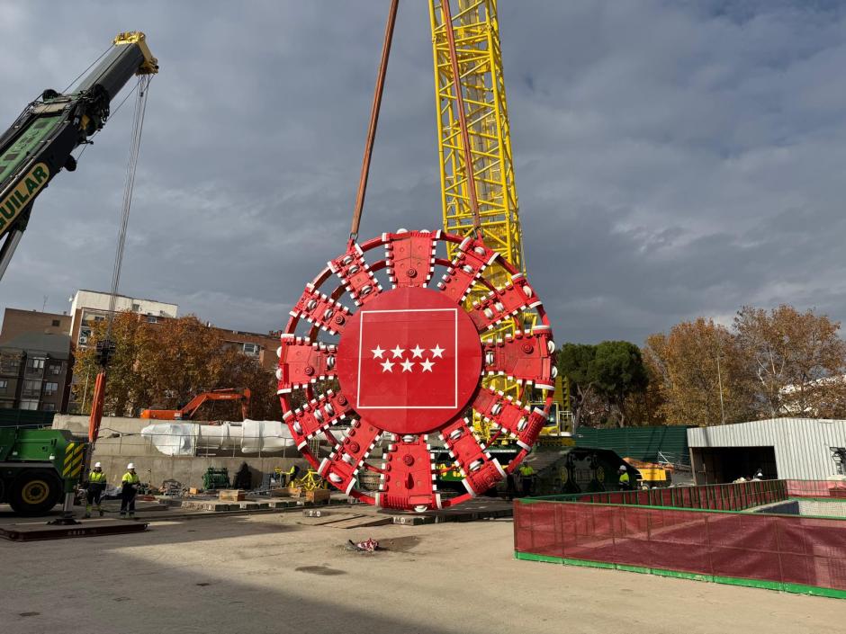 Interior de la tuneladora de la Línea 11 de Metro de Madrid