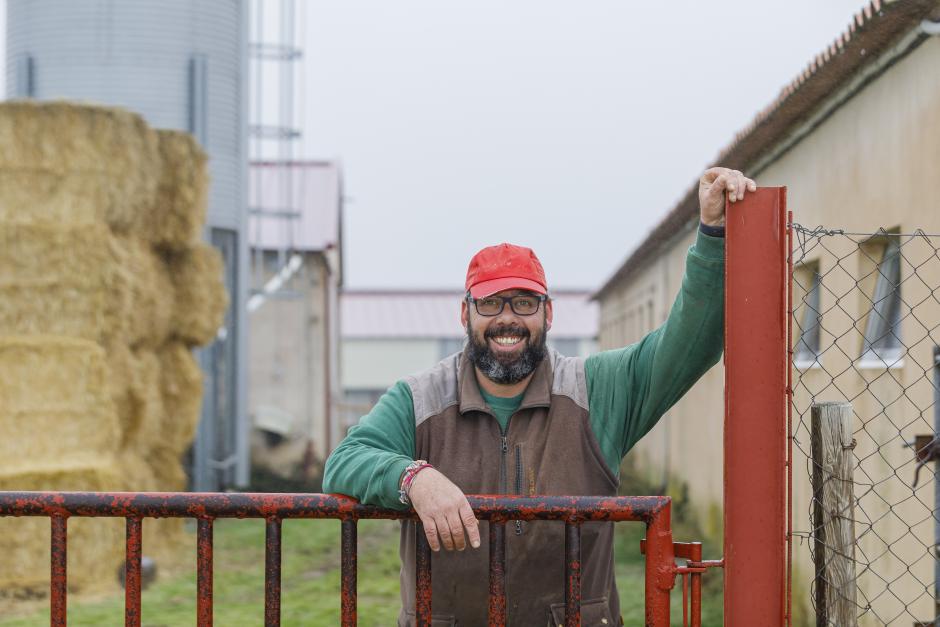 Félix, ganadero dentro de la Asociación IGP Cochinillo de Segovia