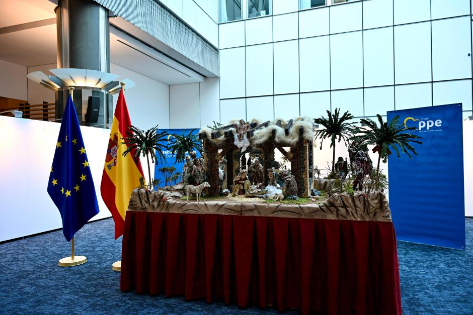 Belén del Partido Popular Europeo expuesto en el Parlamento Europeo