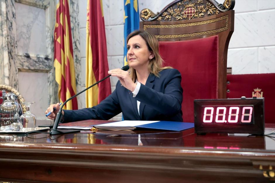 Imagen de archivo de María José Catalá durante un pleno del Ayuntamiento de Valencia