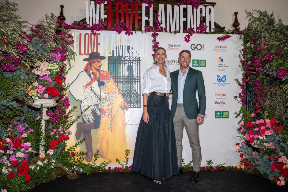 Laura Sánchez y su novio Manuel Escribano en la pasarela We Love Flamenco