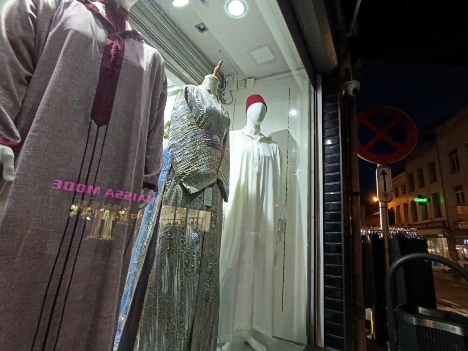 Escaparate de una tienda de ropa en Molenbeek