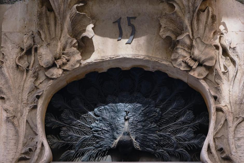 Fachada modernista en Alcoy, Alicante