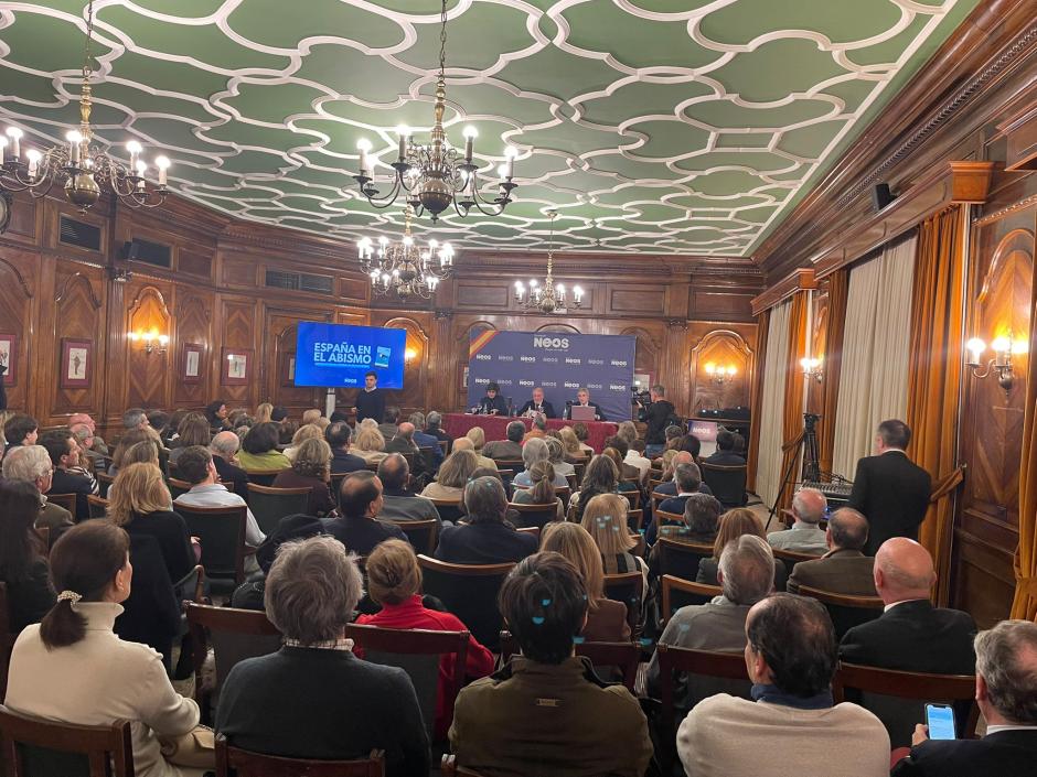 Presentación del informe de NEOS «España en el abismo»