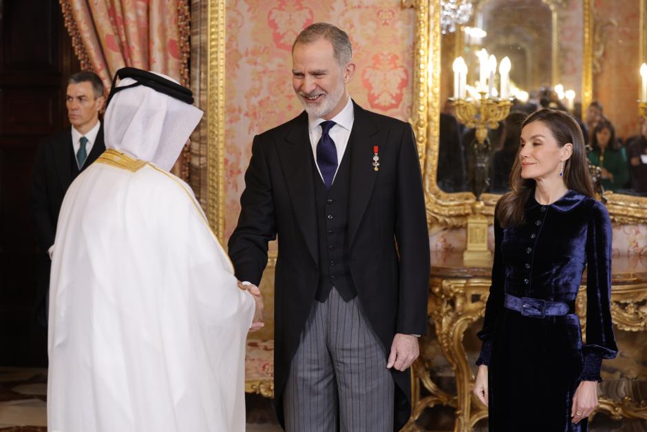 Los Reyes reciben al Cuerpo Diplomático en el Palacio Real