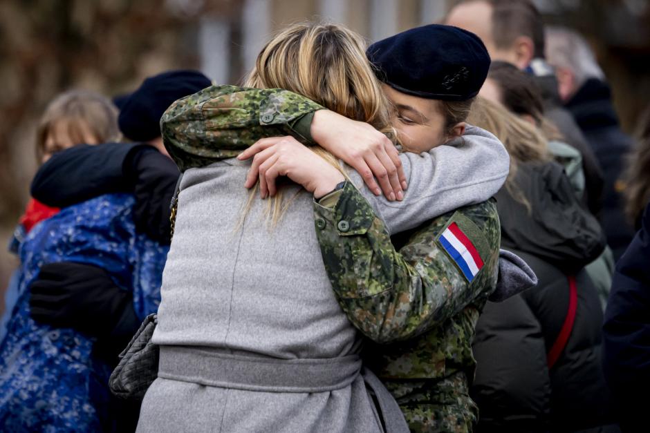 Princesa  Amalia con su madre