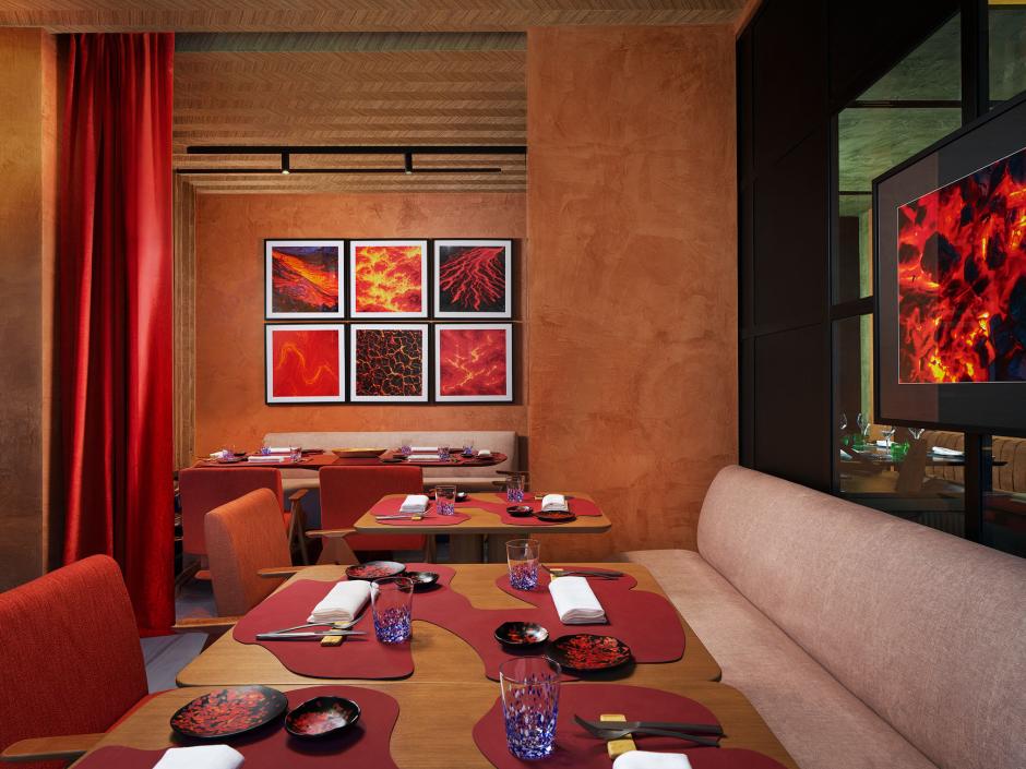 Restaurante LAVA del hotel