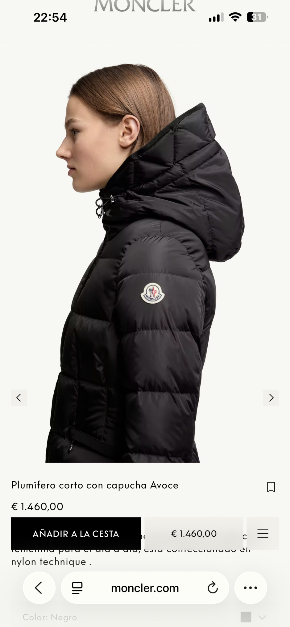 Abrigo Moncler que lleva Monste Mínguez