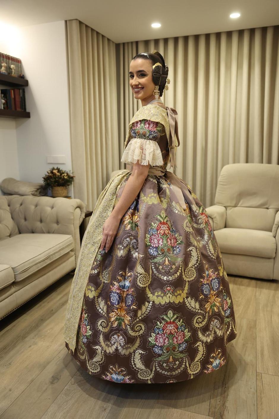 Imagen del espolín 'Terreta' de Carmen Prades para su exaltación como fallera mayor de Valencia 2026.