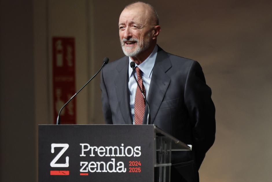 Arturo Pérez Reverte en los Premios Zendal 2026.