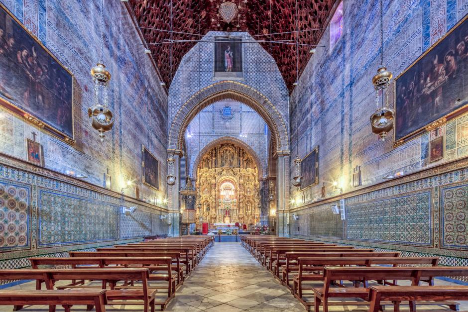 Vista interior del santuario de la Virgen de Consolación de Utrera