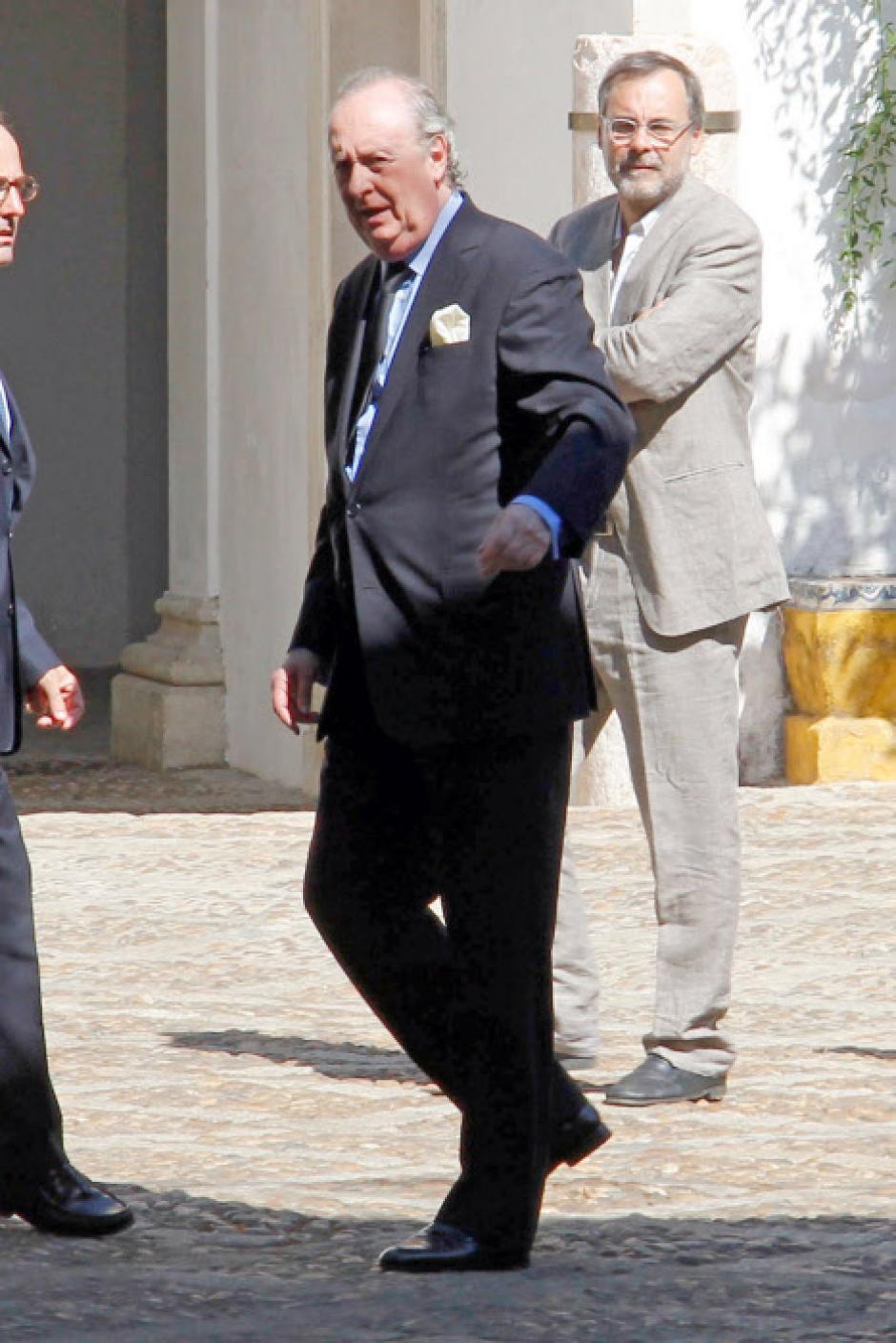 IGNACIO MEDINA , EL DUQUE DE SEGORBE  en 2013 en el entierro de su madre