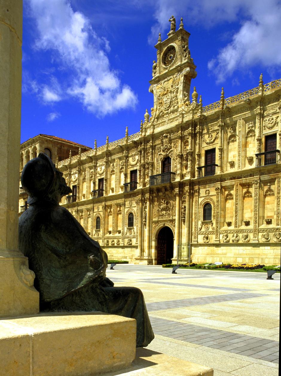 La fachada es espectacular