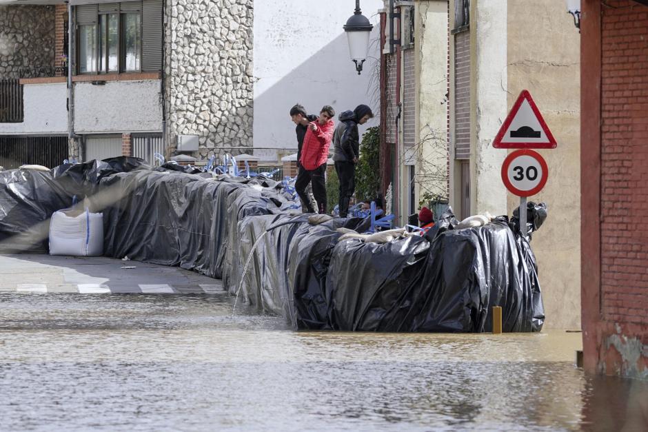 Viana de Cega, tras la crecida del río Cega
