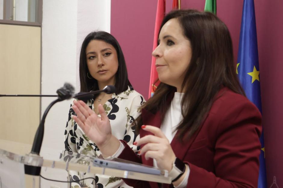Cintia Bustos e Irene Aguilera