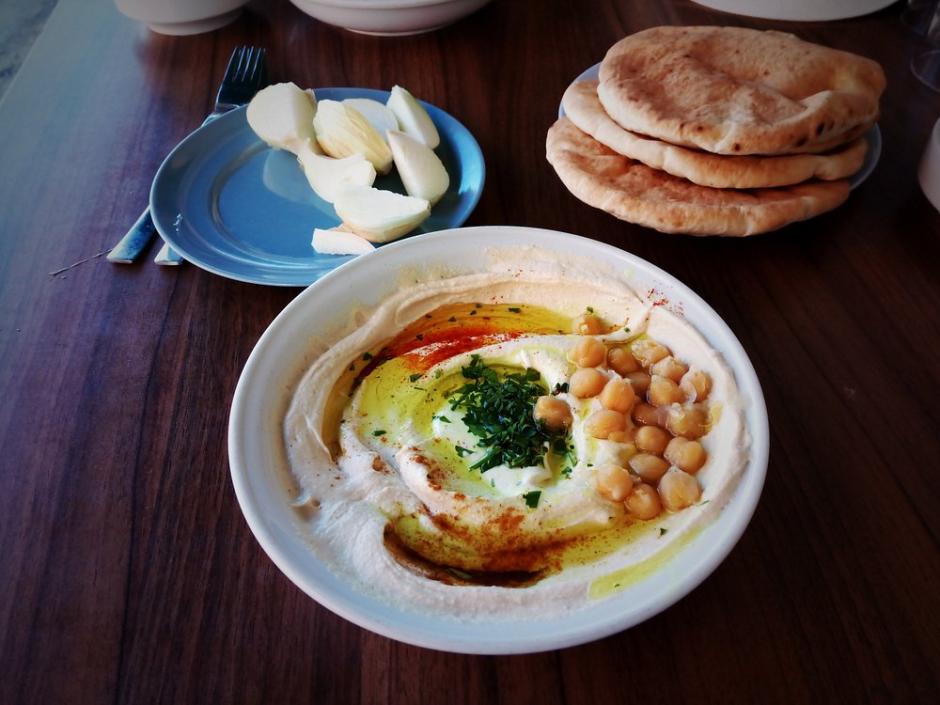 Hummus del restaurante Abu Hassan, "el mejor de Israel", según su carta