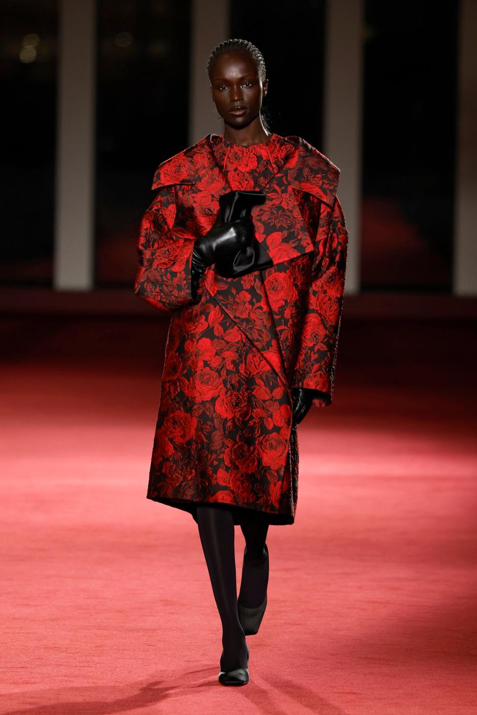 Model on the runway at the Michael Kors fashion show in New York, Fall Winter 2026 Ready To Wear Fashion Week, Runway Look #066
Michael Kors collection, Ready To Wear Fall Winter 2026, New York Fashion Week, USA - 13 Feb 2026 *** Local Caption *** .