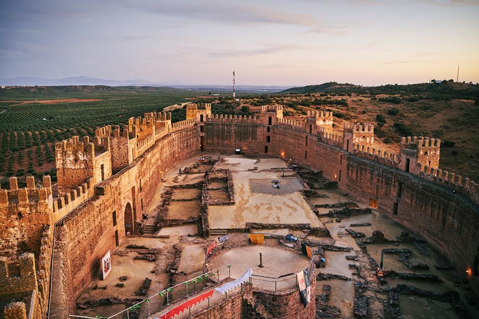 Interior de la fortaleza de Baños de la Encina