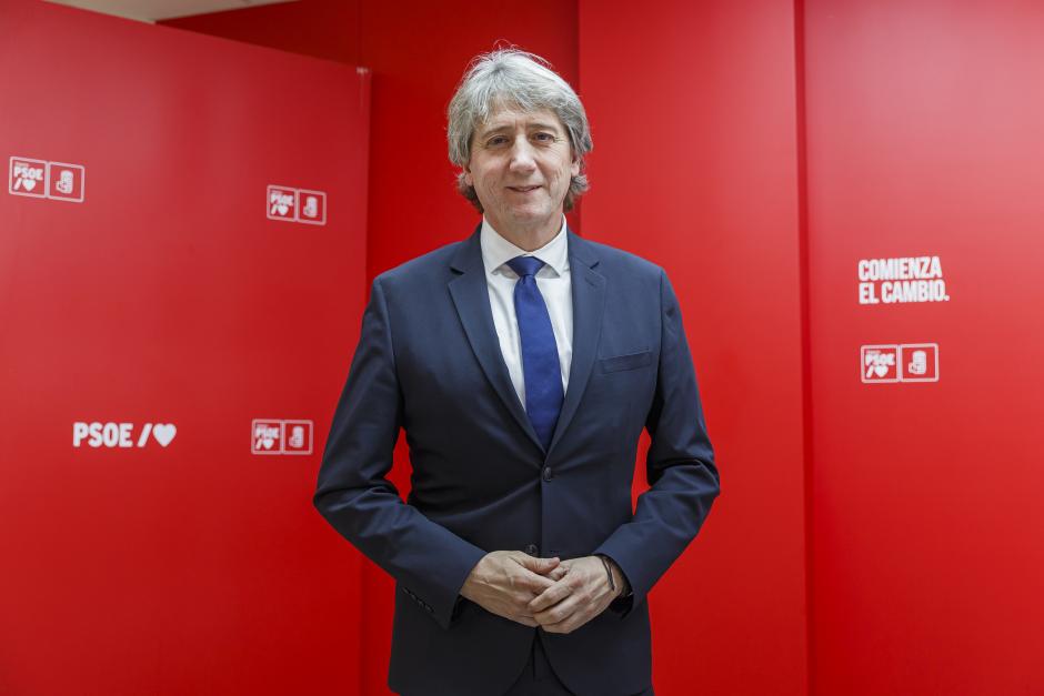 El candidato del PSOE, Carlos Martínez