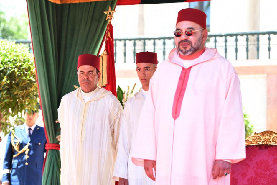 El rey Mohammed VI de Marruecos presidió una recepción con motivo del 20º aniversario de su ascenso al trono de sus gloriosos antepasados ​​en el Palacio Marchane de Tánger el 30 de julio de 2019.