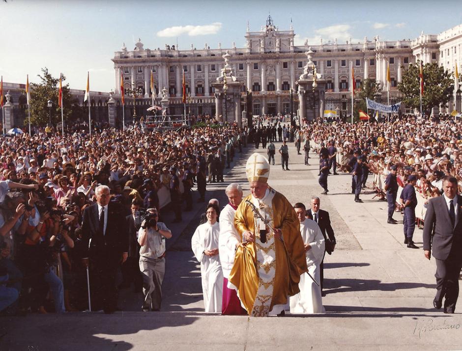 Juan Pablo II, cuando dedicó la catedral de la Almudena, en 1993