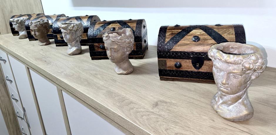 Los cinco cofres que deben buscar los lectores