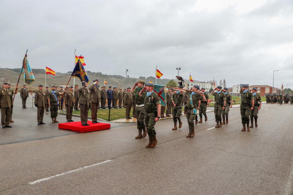 Acto militar en Valladolid con motivo del aniversario de la creación del Regimiento de Caballería "Farnesio" Nº 12