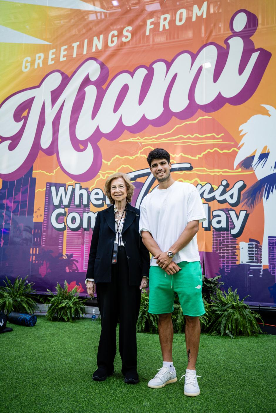 La Reina Sofía y Alcaraz posan para la foto de recuerdo