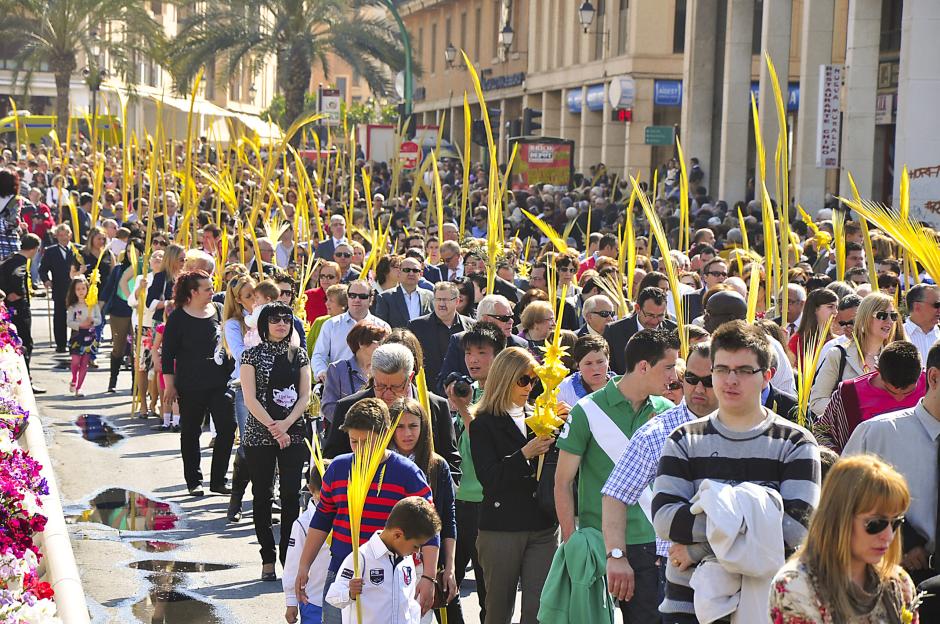 Imagen de archivo de una procesión de Domingo de Ramos en Elche