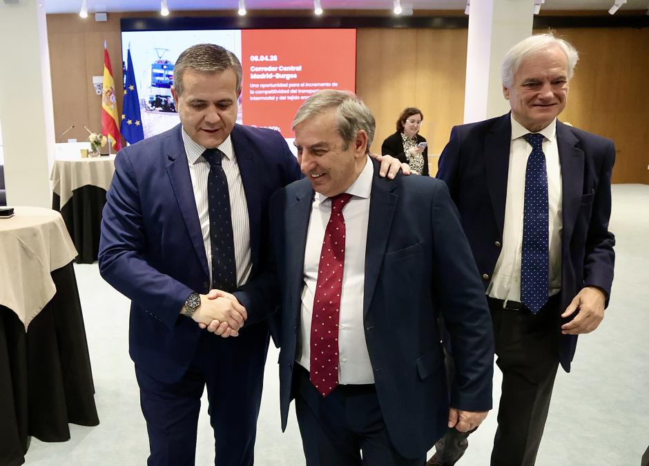 l consejero en funciones de Movilidad y Transformación Digital, José Luis Sanz Merino, participa en la clausura de la jornada sobre el corredor Madrid-Burgos