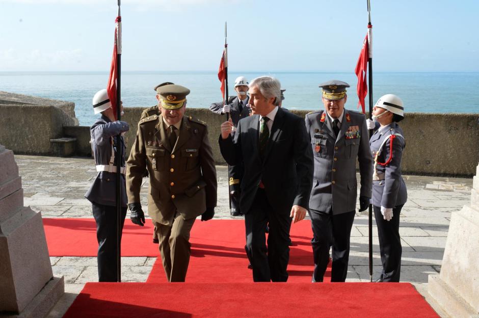 España y Portugal refuerzan su cooperación militar con la visita oficial del JEME
