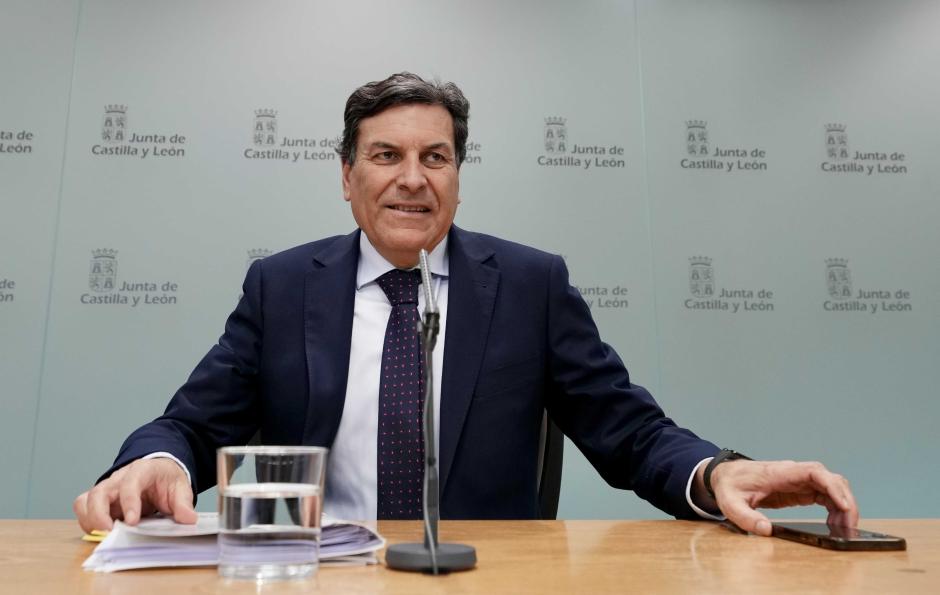 El consejero de Economía y Hacienda y portavoz de la Junta de Castilla y León, Carlos Fernández Carriedo